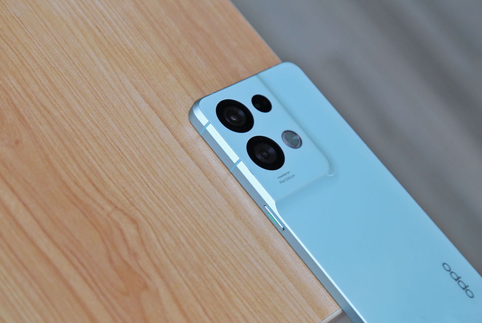 OPPO Reno8 Pro+ - Ảnh 03