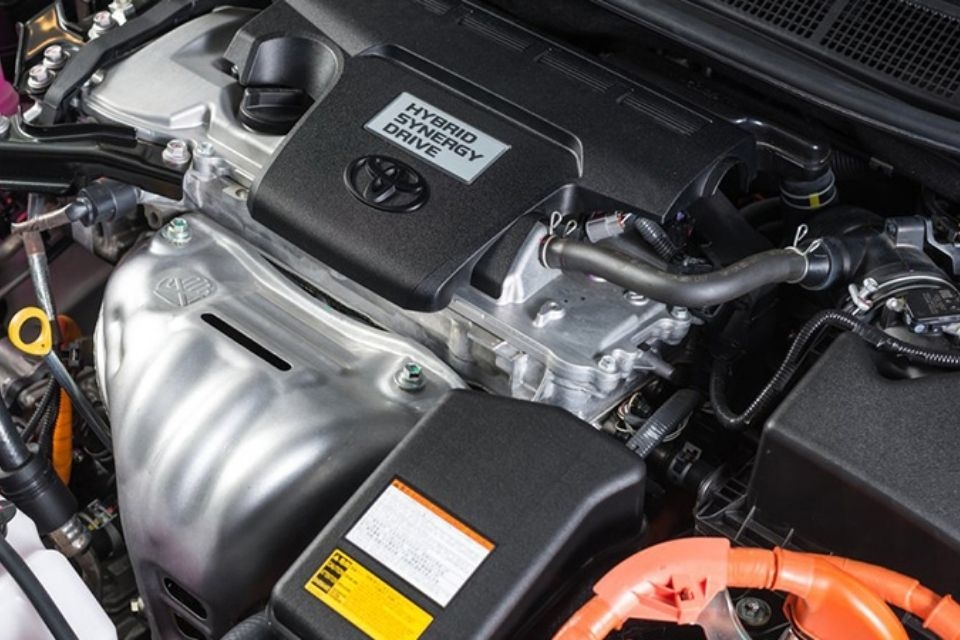 Hybrid là gì? Ưu nhược điểm của công nghệ Hybrid trên xe ô tô