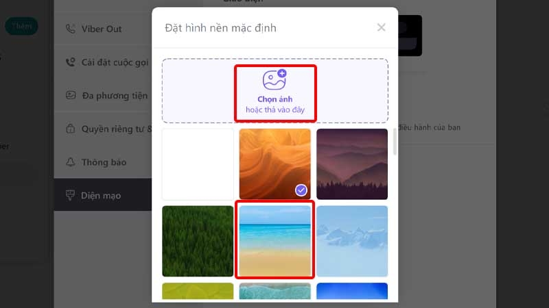 Chọn Hình ảnh có sẵn hoặc tải ảnh lên từ thiết  bị