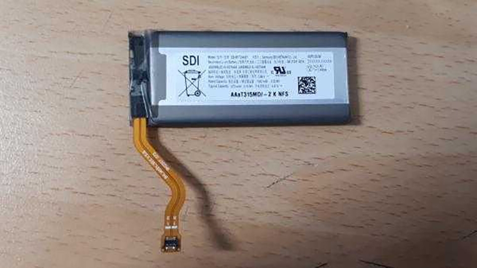 Pin Galaxy Z Flip4 (ảnh 2) Pin Galaxy Z Flip4 (ảnh 2)