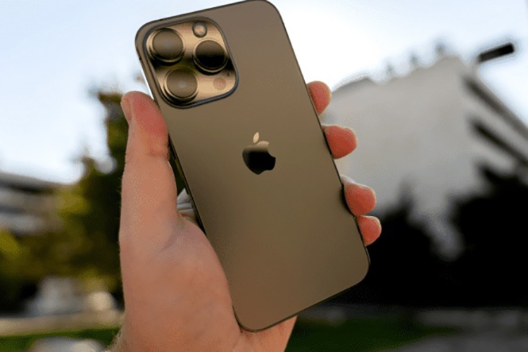 Giá iPhone