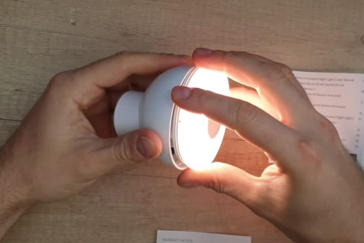 Hướng dẫn sử dụng đèn ngủ cảm biến Xiaomi Mi Night Light 2 8