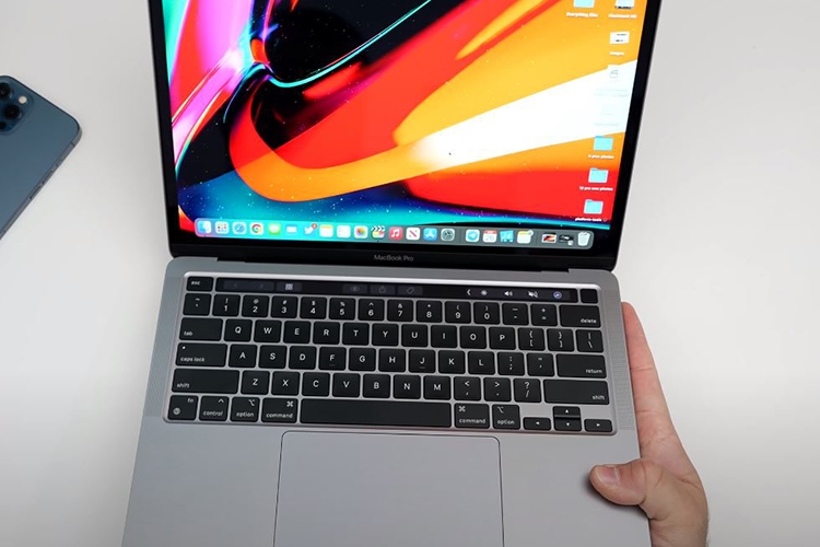 Đánh giá MacBook Pro M2 2022 5