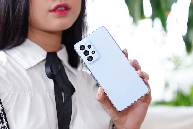 Bước qua mùa hạ cùng Samsung Galaxy A53 5G 4