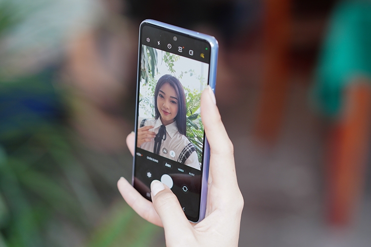 Bước qua mùa hạ cùng Samsung Galaxy A53 5G 5