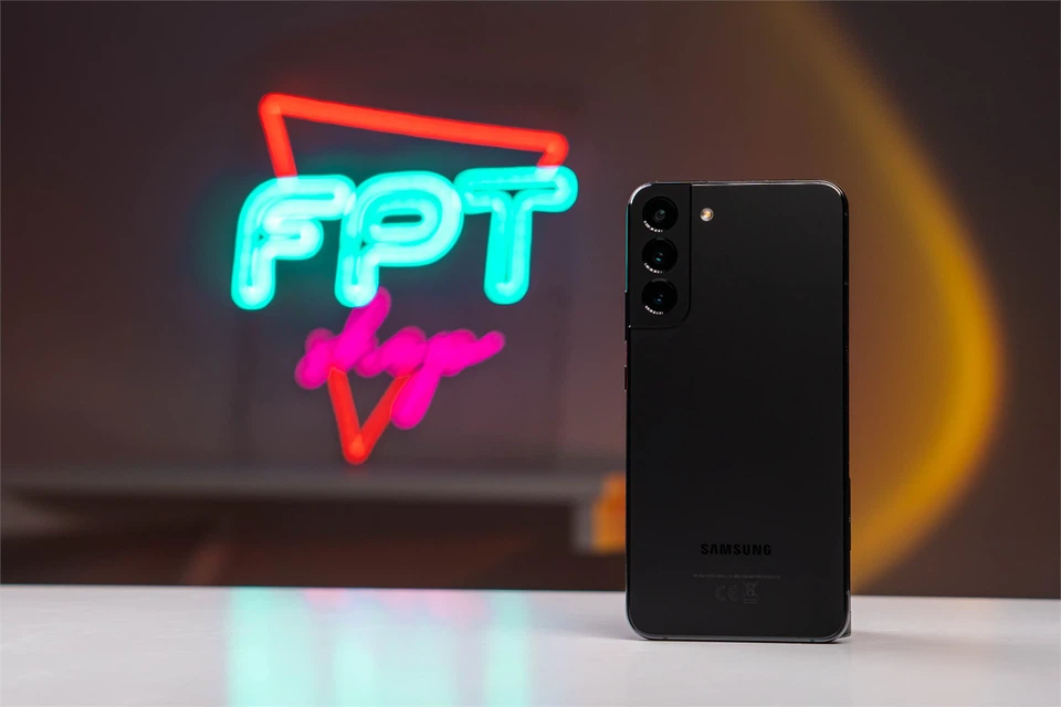 Top 5 điện thoại cao cấp có thời lượng pin tốt nhất năm 2022