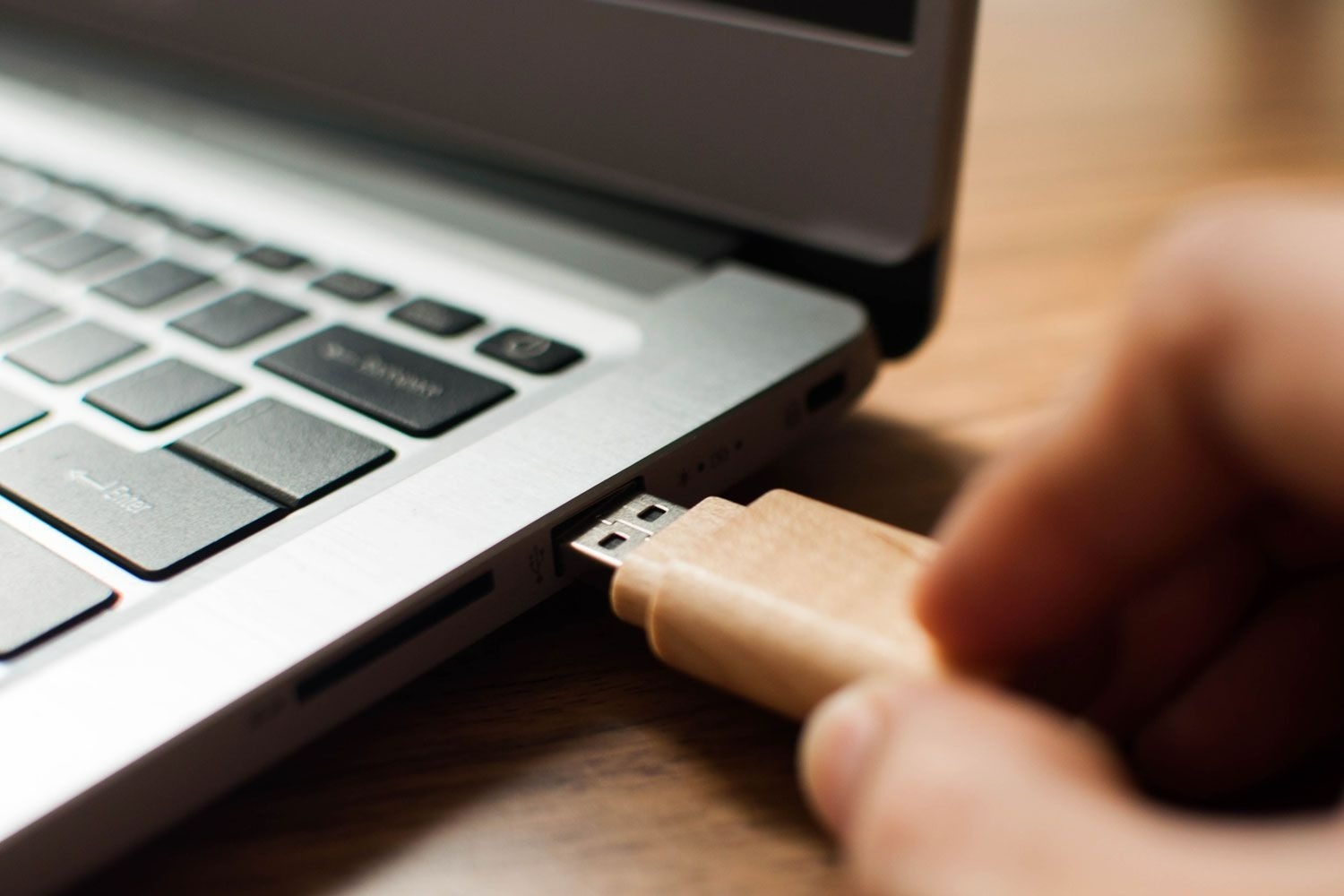 Tạo USB cài Windows 11 trên máy không hỗ trợ