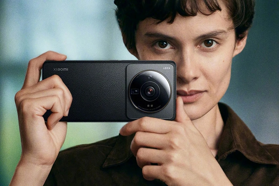 Xiaomi 12S Ultra ra mắt (ảnh 1) Xiaomi 12S Ultra ra mắt (ảnh 1)