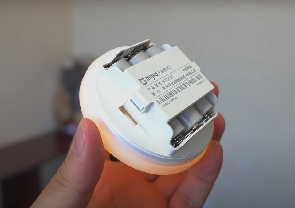Xiaomi Mi Night Light 2 - Ảnh 08 Xiaomi Mi Night Light 2 - Ảnh 08