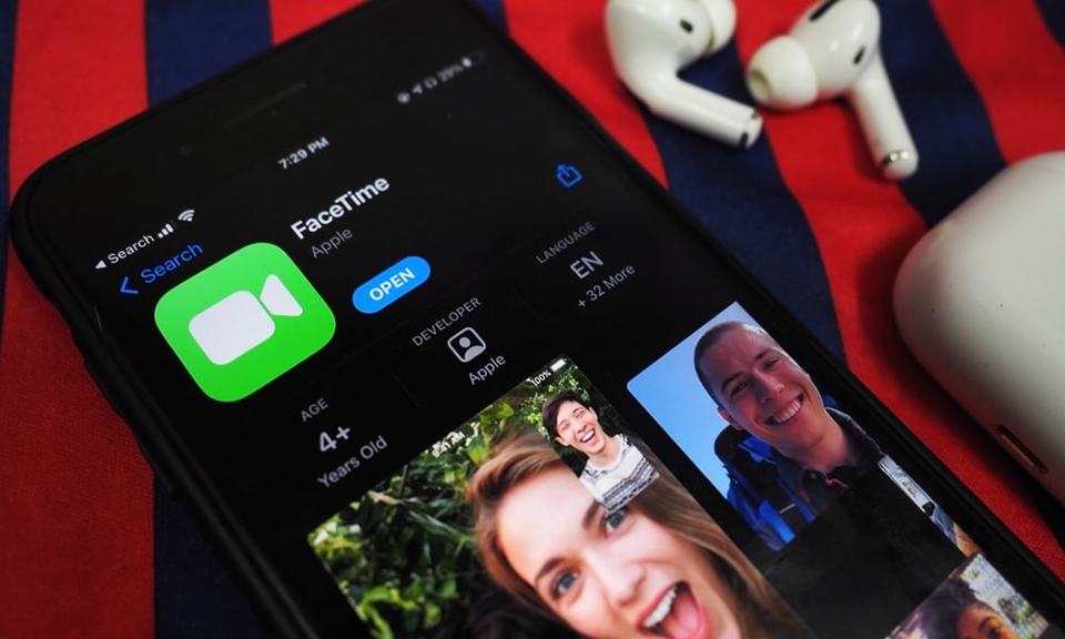 8 điều cơ bản mà iPhone đầu tiên không làm được (ảnh 3) 8 điều cơ bản mà iPhone đầu tiên không làm được (ảnh 3)