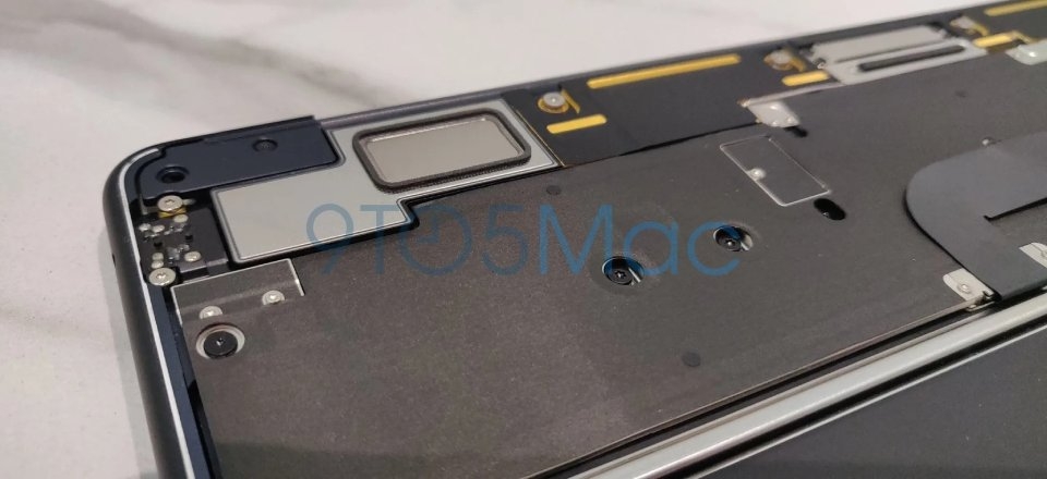Nội thất MacBook Air M2 (ảnh 3)