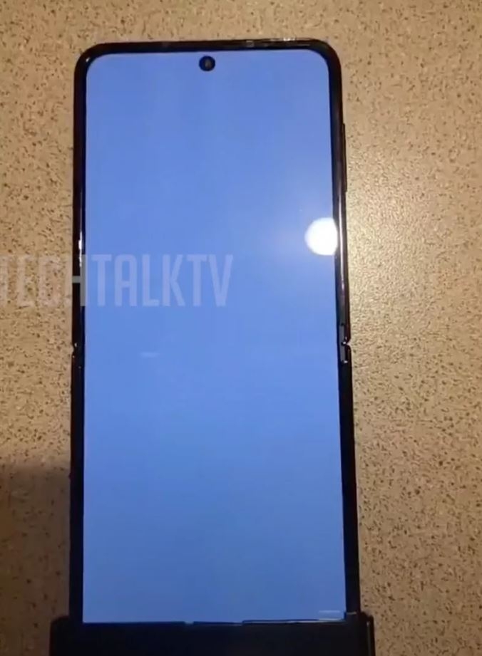 Thông tin trước thềm Unpacked về Samsung Galaxy Z  11