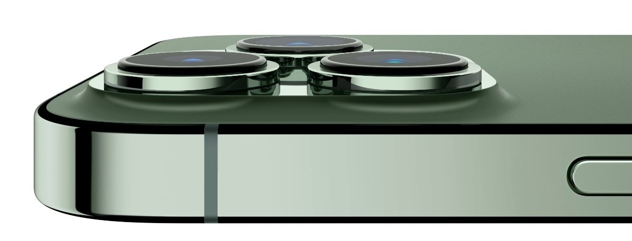 Camera 48MP trên cả hai chiếc điện thoại