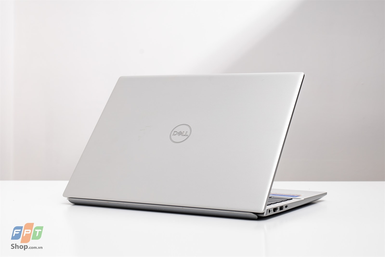 Trên tay Dell Inspiron 14 N5420