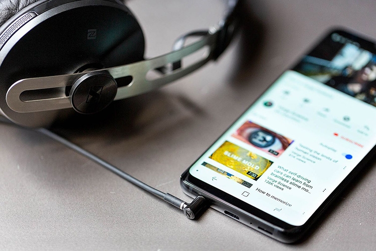 Nguyên nhân nằm ở nguồn phát tín hiệu