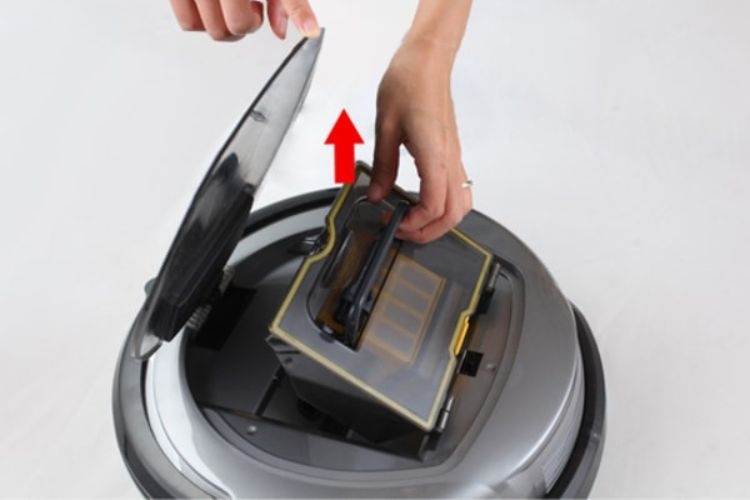 Vệ sinh hộp đựng rác Robot hút bụi Xiaomi
