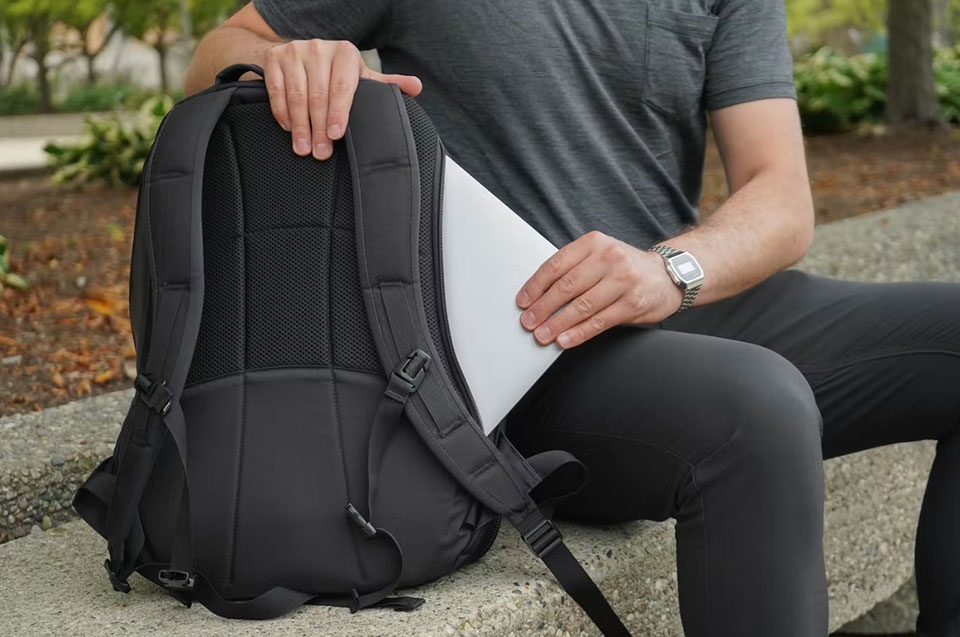 Mua túi chống sốc - Ảnh 02