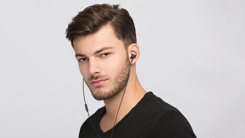 Tai nghe nhét tai tốt nhất 2022 - Xiaomi Earphone Basic