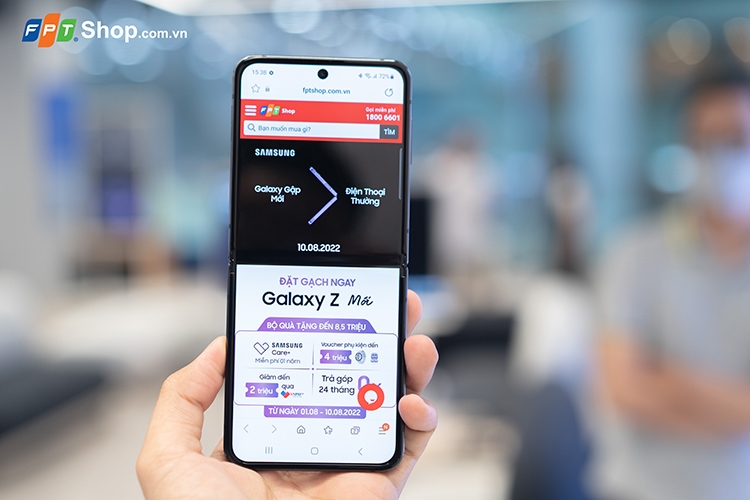 Trên tay Samsung Galaxy Z Flip4 15