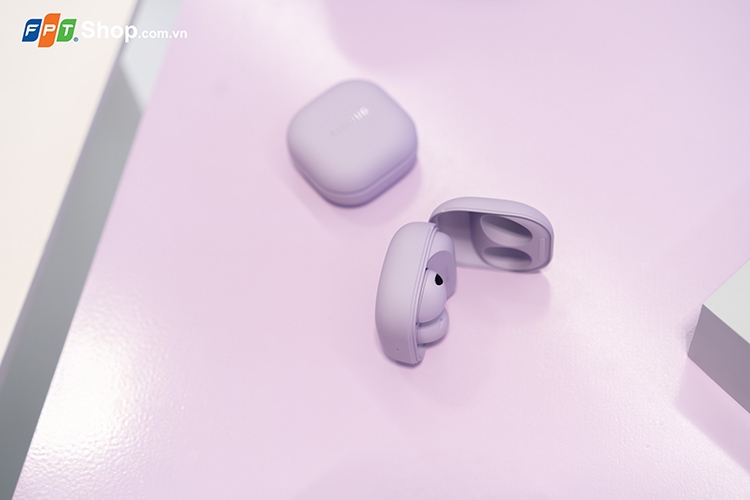 Trên tay Galaxy Buds2 Pro 16