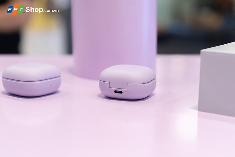 Trên tay Galaxy Buds2 Pro 5