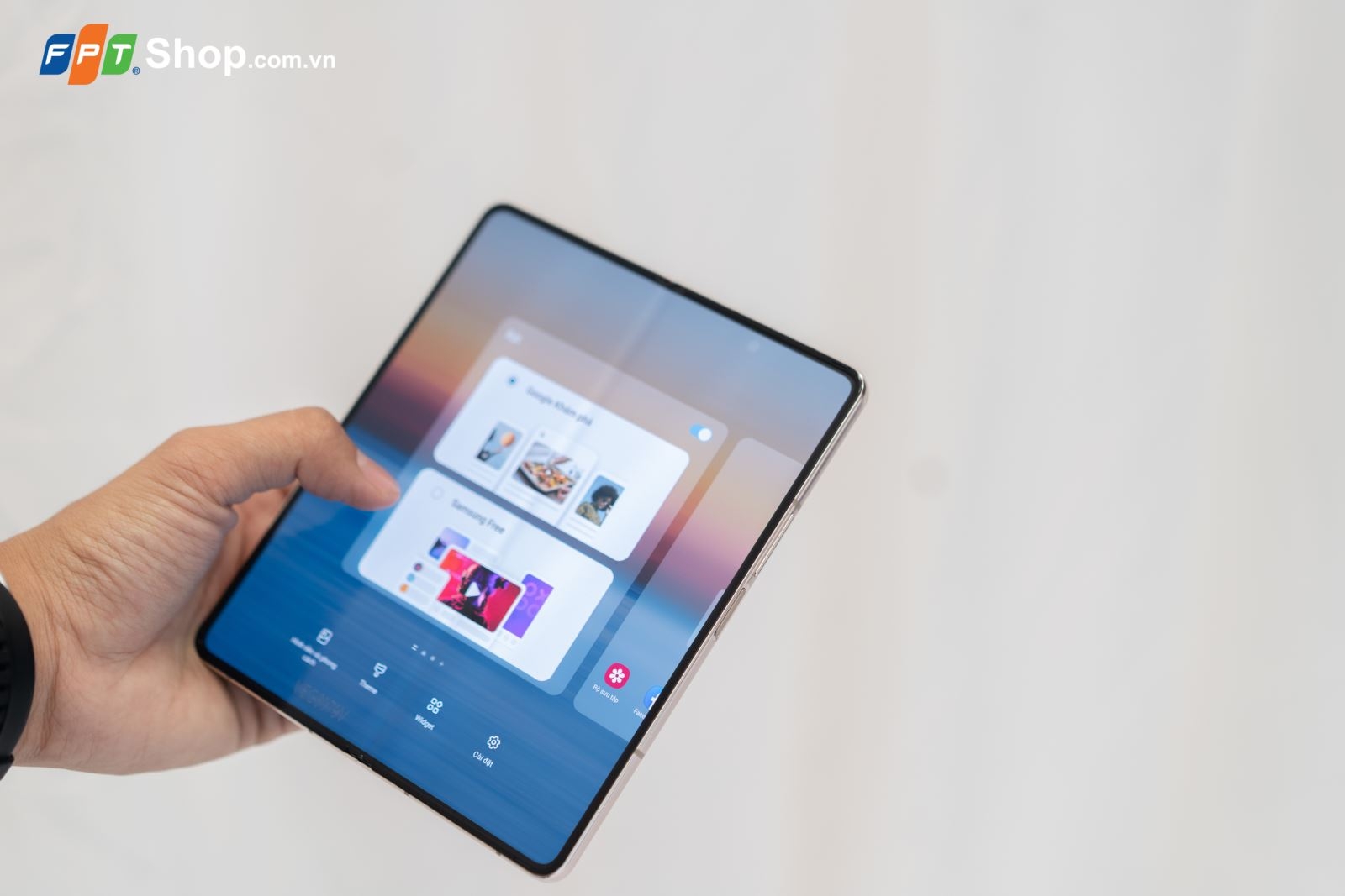 Trên tay Samsung Galaxy Z Fold4 tại Việt Nam