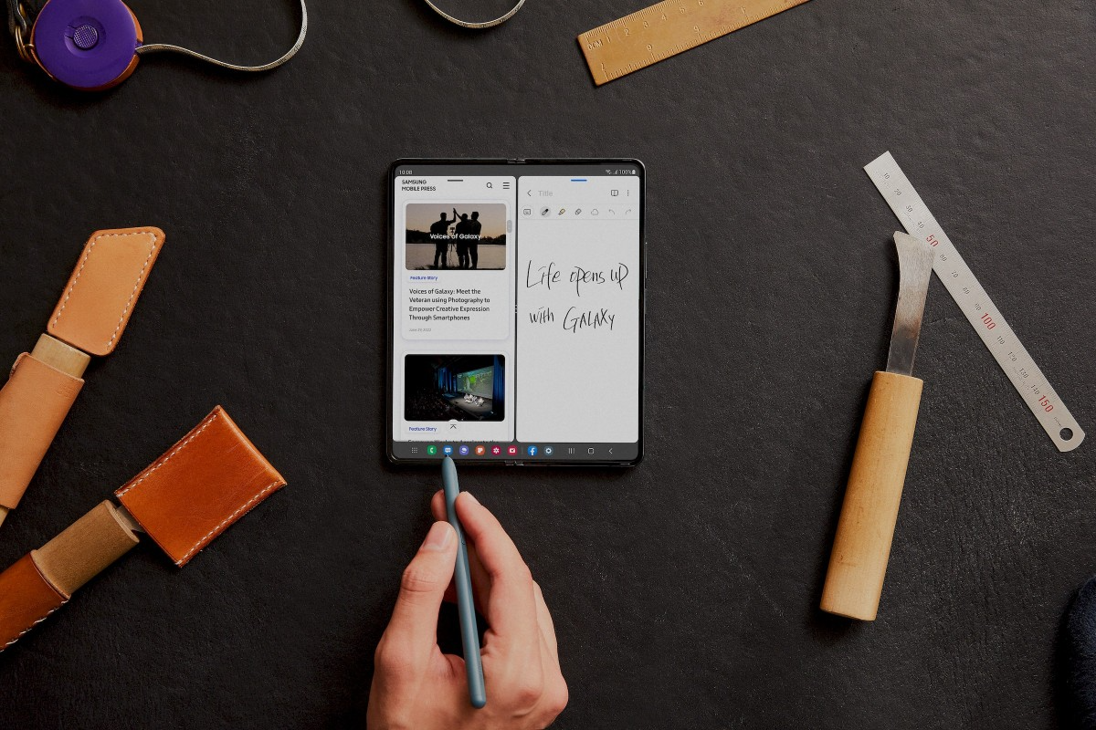 Samsung Galaxy Z Fold4 ra mắt: Cải tiến lớn về camera, Snapdragon 8+ Gen 1, giá từ 40.99 triệu đồng