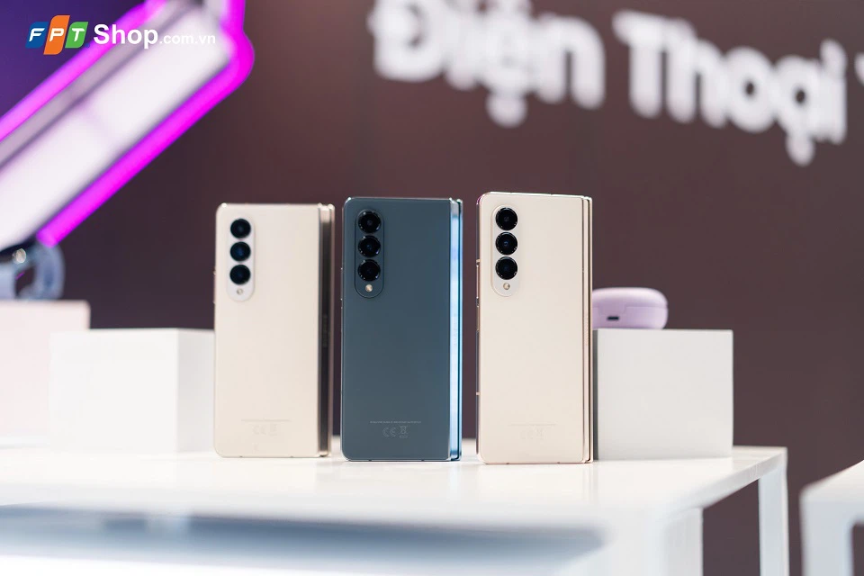 Samsung Galaxy Z Fold4 ra mắt: Cải tiến lớn về camera, Snapdragon 8+ Gen 1, giá từ 40.99 triệu đồng