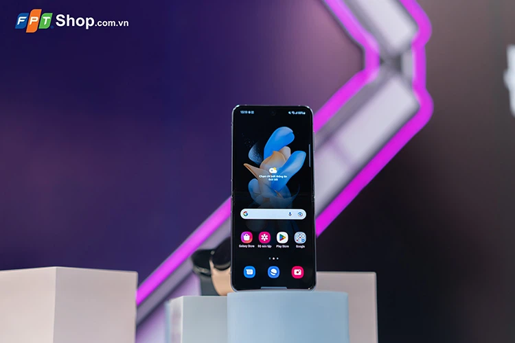 So sánh Samsung Galaxy Z Fold4 và Galaxy Z Flip4: Smartphone màn hình gập nào phù hợp với bạn?