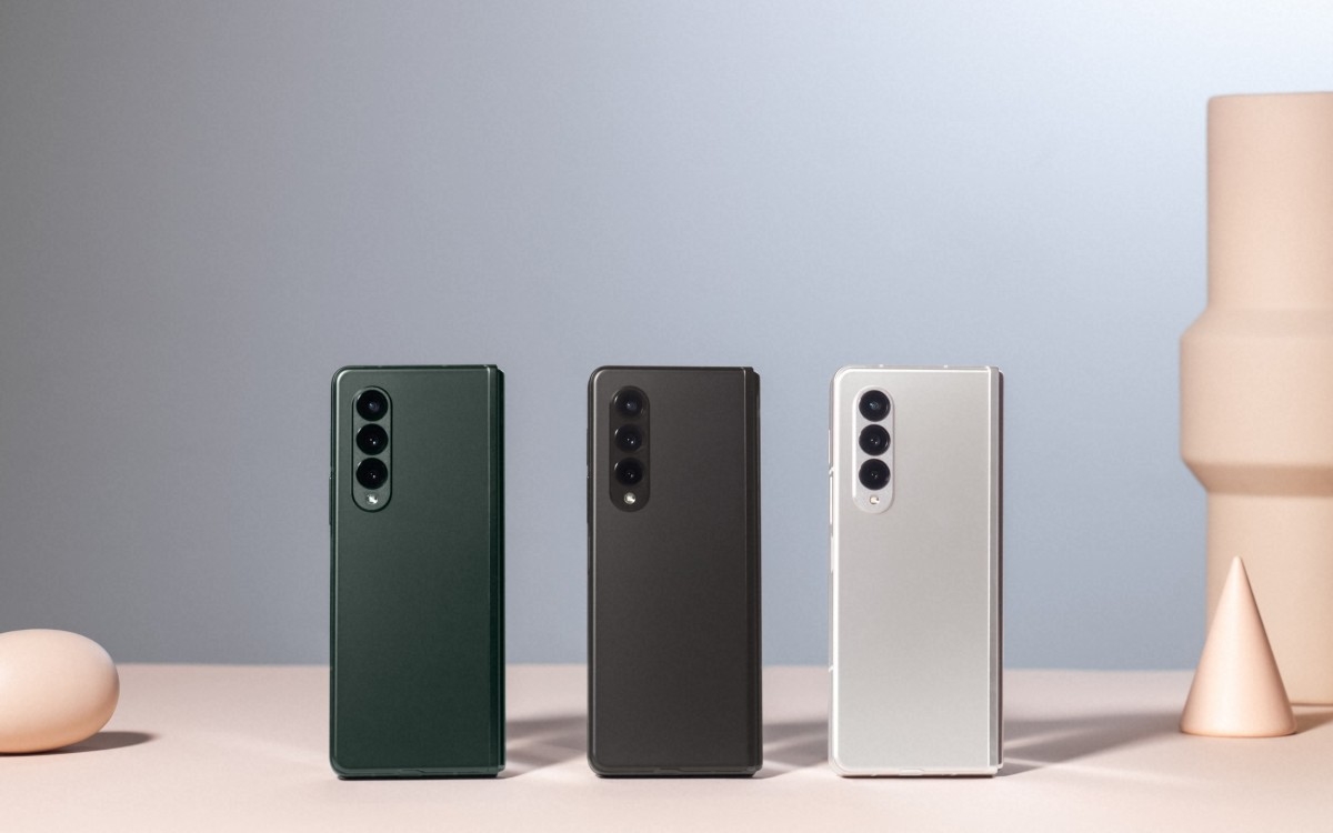 So sánh Samsung Galaxy Z Fold4 và Galaxy Z Fold3: Có đáng để nâng cấp?