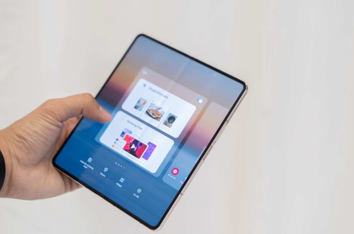 40 triệu nên chọn combo iPhone 13 Pro Max + iPad hay Galaxy Z Fold4 04