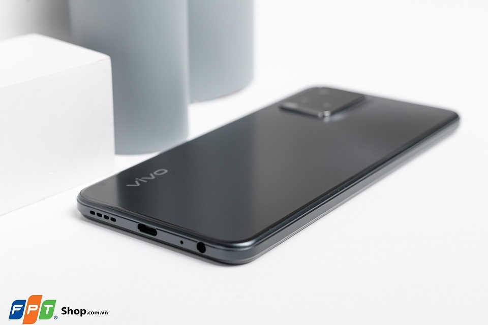 Đánh giá nhanh Vivo T1x hình 2