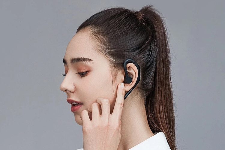 Tai nghe Bluetooth 1 bên là gì? Khác biệt gì so với tai nghe Bluetooth cơ bản?