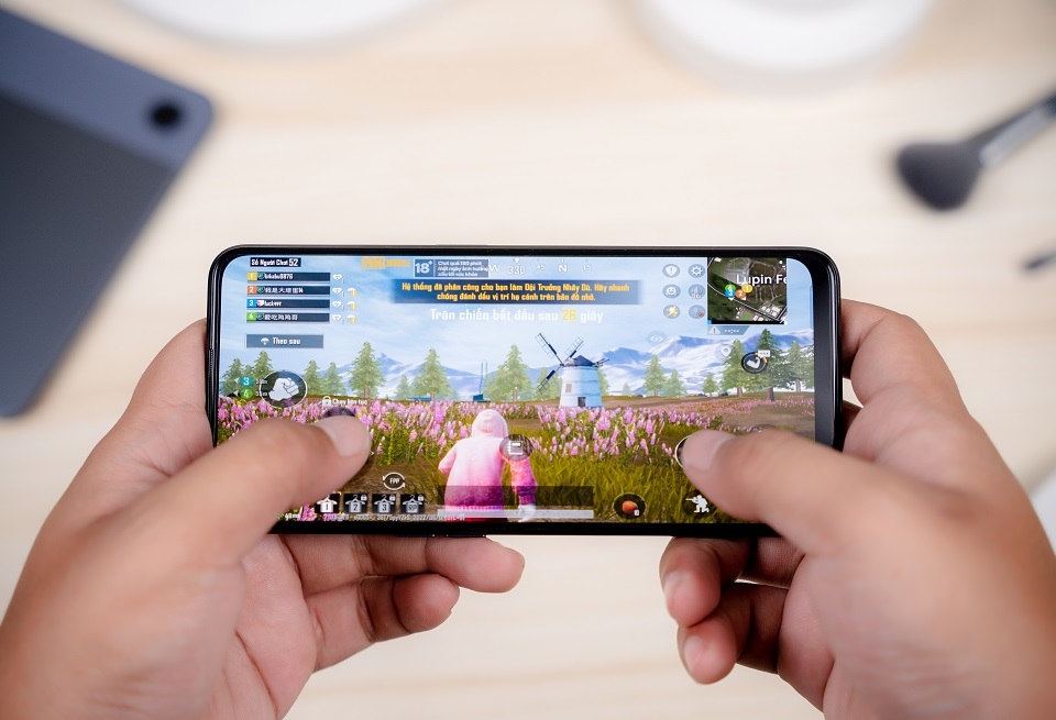 OPPO Reno8 series ra mắt: Chuyên gia chân dung mới, cấu hình cải tiến, giá từ 8.99 triệu đồng