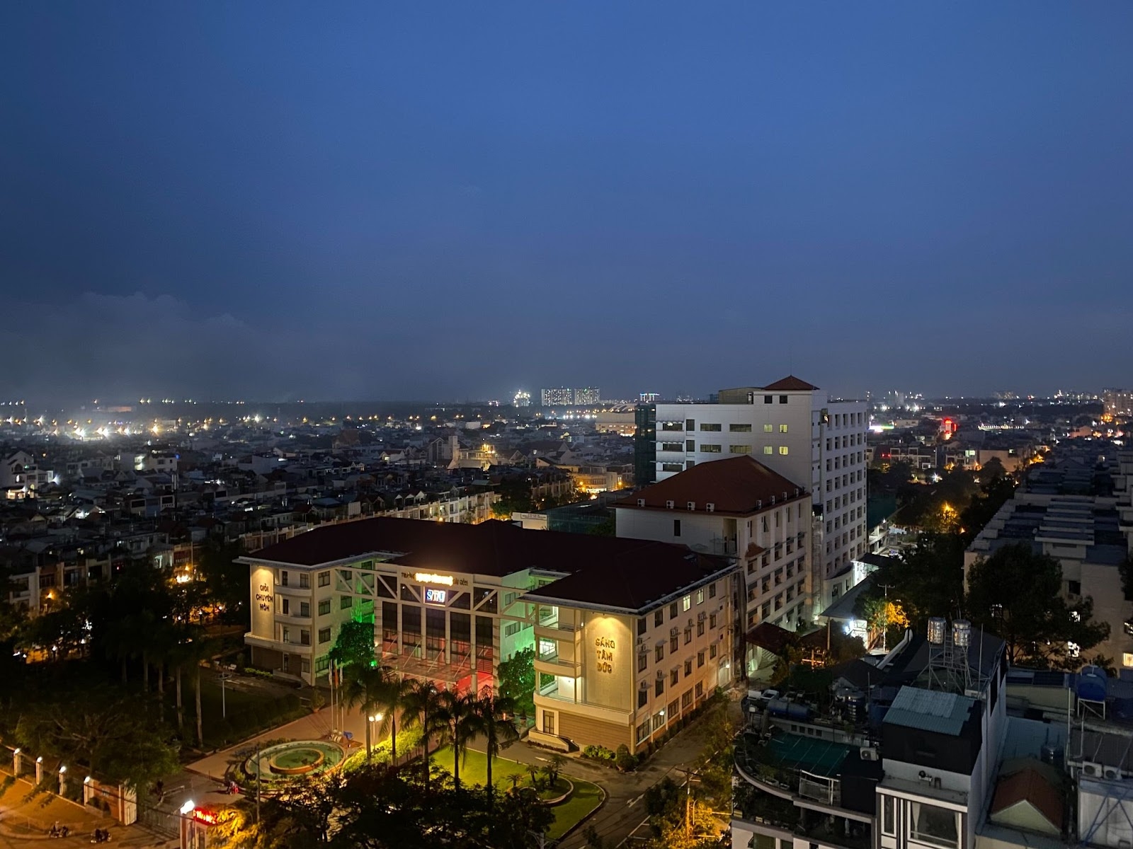 iPhone 11 năm 2022 còn đáng mua 11