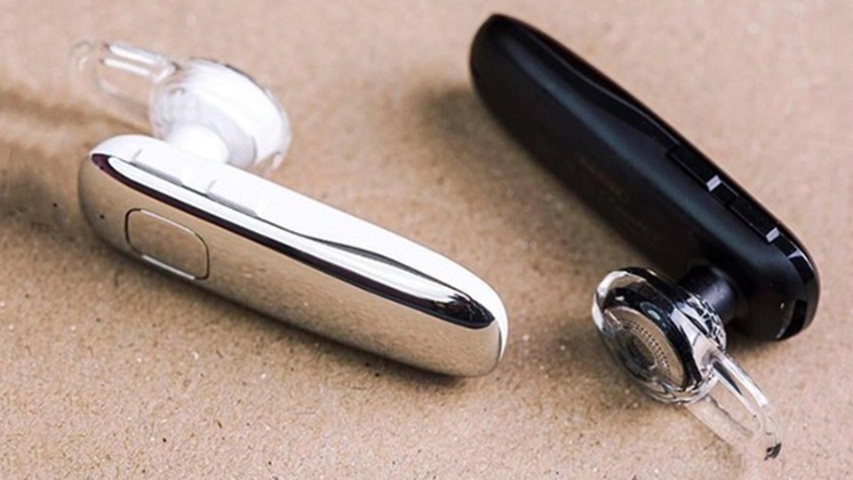 Tai nghe bluetooth thể thao dưới 500k: Remax T32 Xám bạc