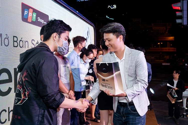 OPPO Reno8 series chính thức mở bán tại FPT Shop