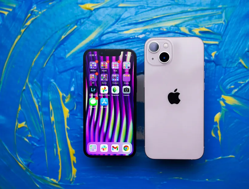 iPhone 13 và iPhone 13 Mini (2021)