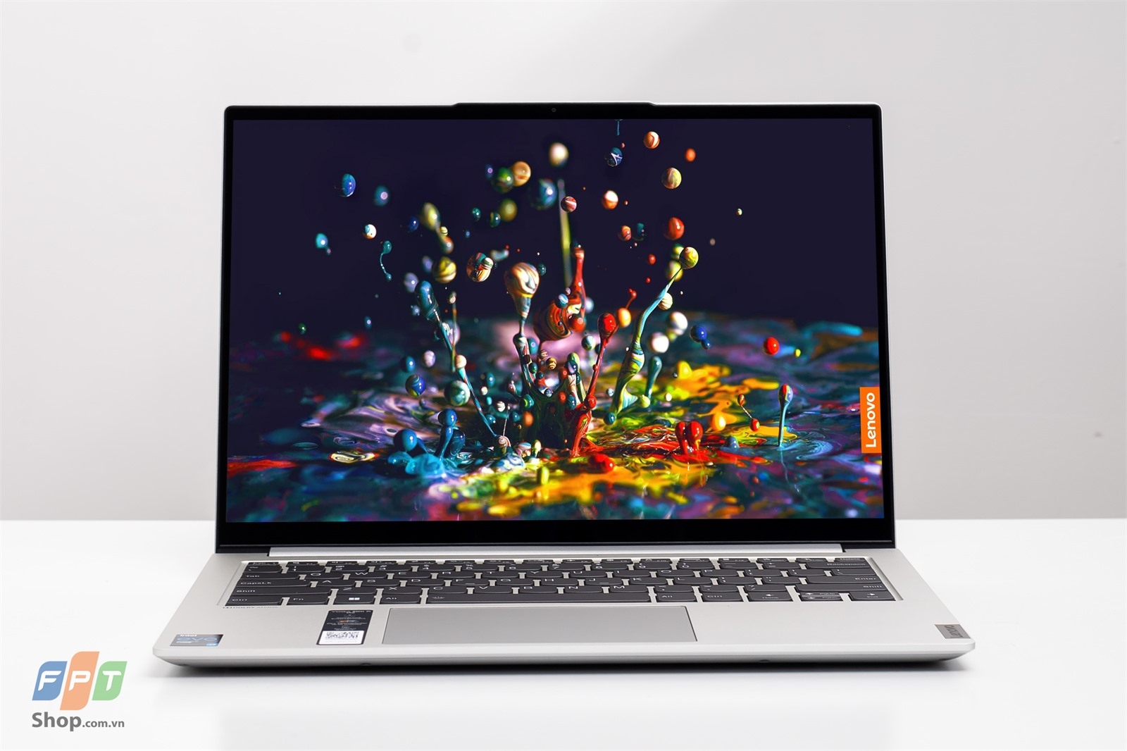 Đánh giá Lenovo Yoga Slim 7 Pro 14IHU5 màn hình 14 inch 2.8K OLED
