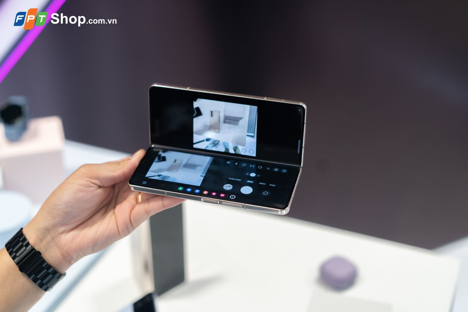 Samsung Galaxy Z series 2022: Chọn điện thoại gập, tại sao không? 3
