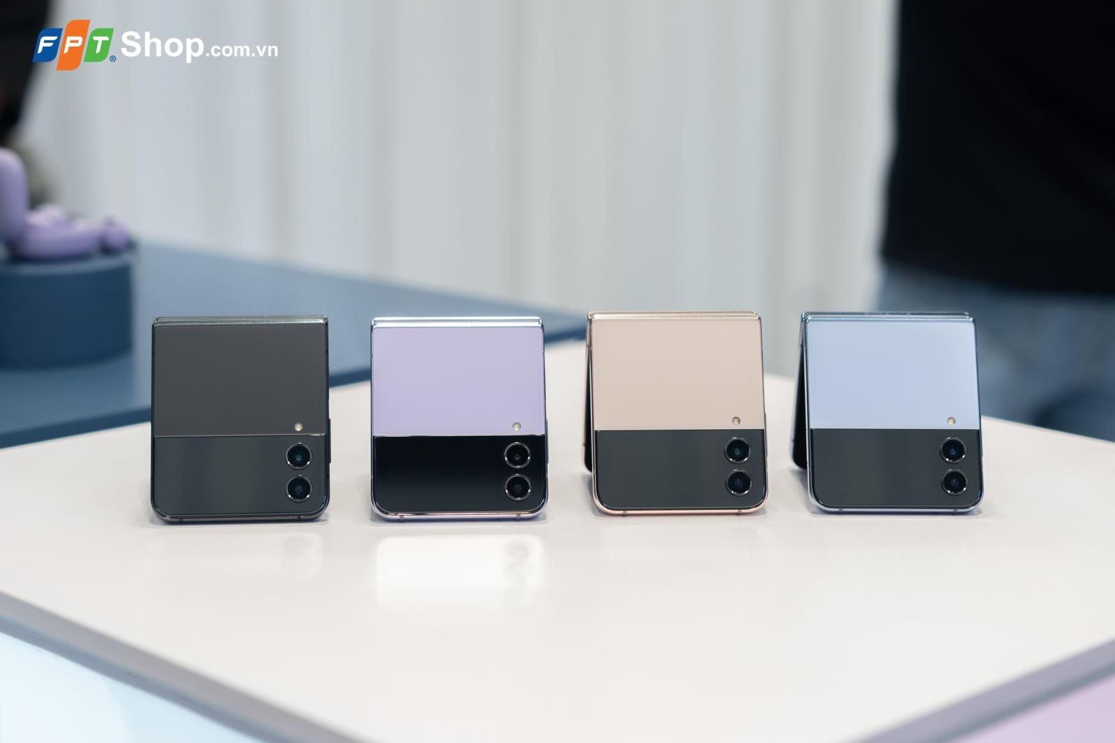 Samsung Galaxy Z Flip4: Linh hoạt biến hóa, thăng hạng mọi trải nghiệm