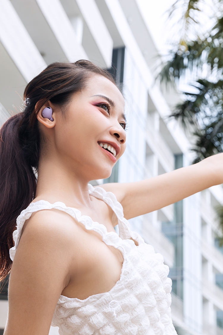 Thưởng thức chất âm 24 bit từ Galaxy Buds2 Pro 2