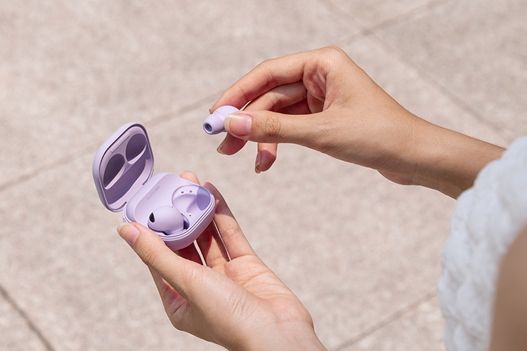 Thưởng thức chất âm 24 bit từ Galaxy Buds2 Pro 12