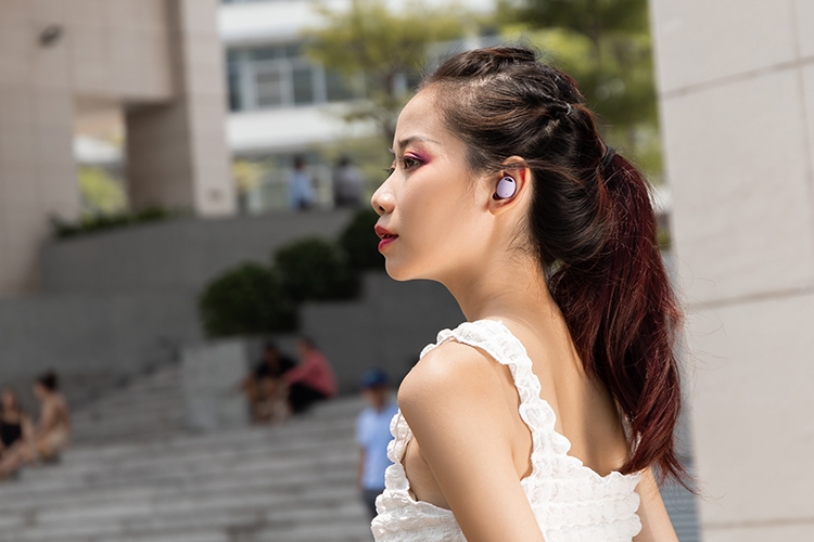 Thưởng thức chất âm 24 bit từ Galaxy Buds2 Pro 9