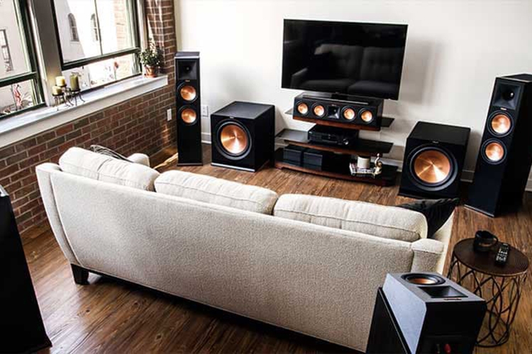 Âm thanh Surround: Bí quyết xây dựng rạp chiếu phim gia đình 5