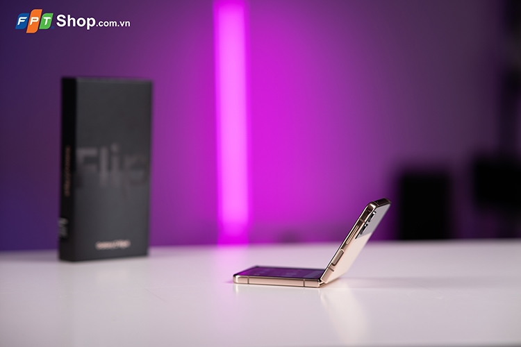 Samsung Galaxy Z Fold4/Z Flip4: Khi smartphone gập bước vào thời hoàng kim 12