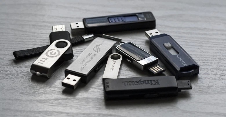 USB là thiết bị lưu trữ tiện lợi