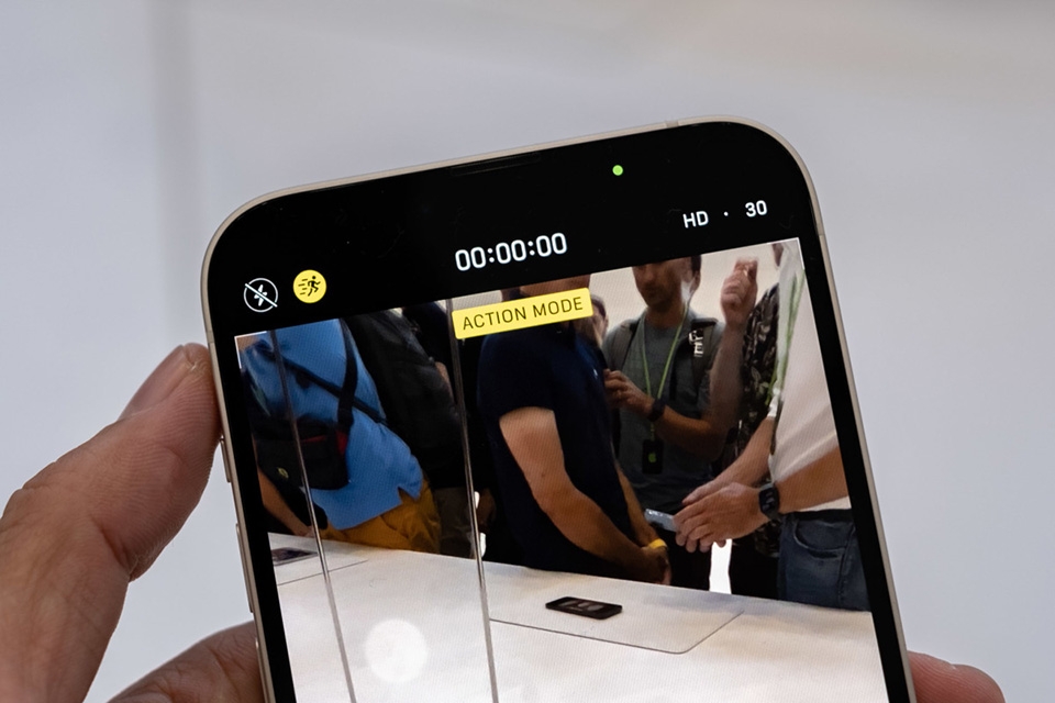 Action Mode trên iPhone 14 - Ảnh 03
