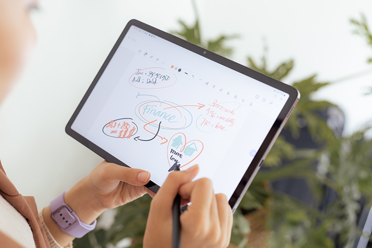 Bắt trend “Work Smart” với Samsung Galaxy Tab S8 và Microsoft 365 3