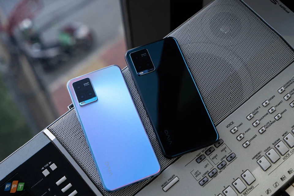 So sánh Vivo Y22s với Vivo Y33s hình 4